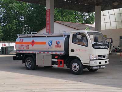 國五東風(fēng)凱普特加油車